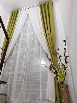 Cathedral window